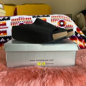 Sparkly platform wedge